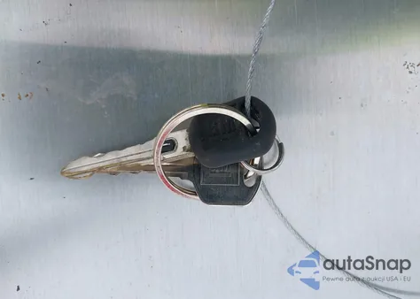 2002 Buick Century Custom z USA, uszkodzony, nr VIN 2G4WS52J521253583